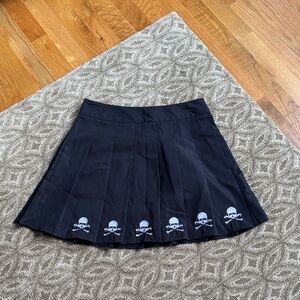 ROMWE Black Skater Skirt with Skull Detail